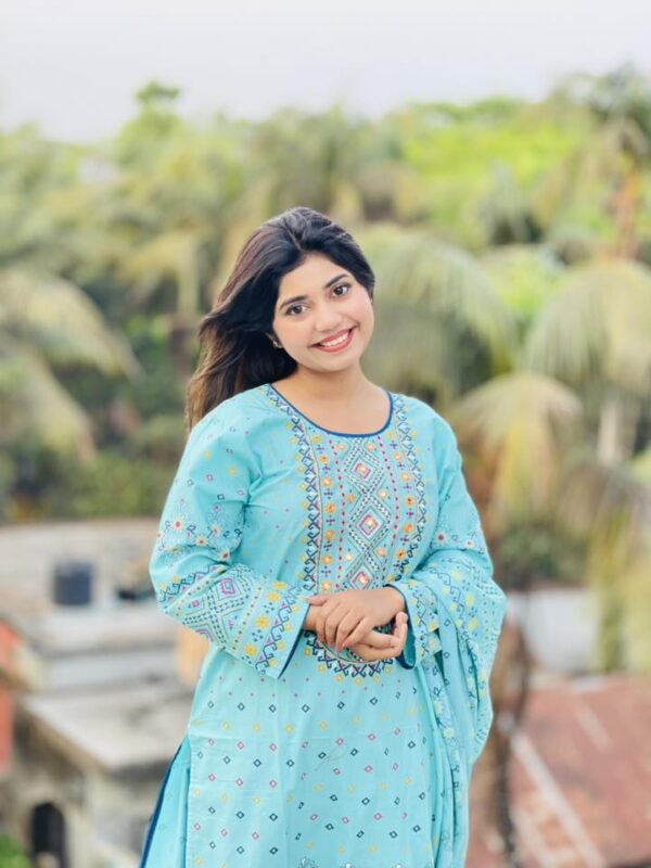 Three Pieces - Image 3