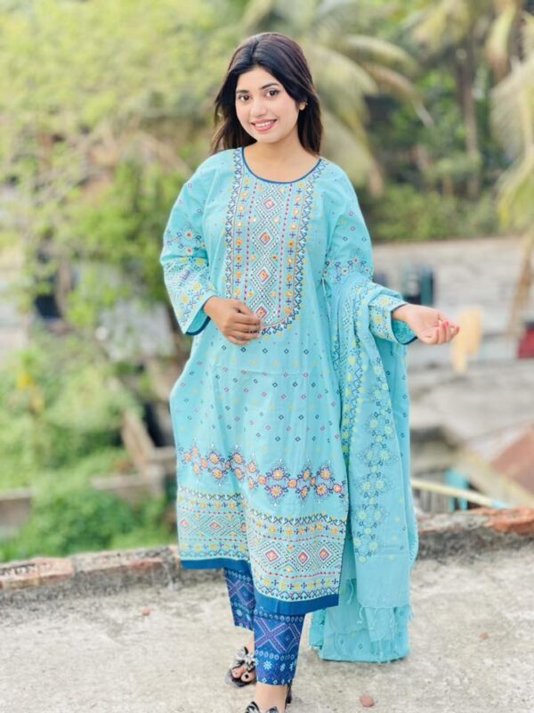 Three Pieces - Image 2